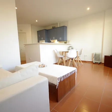 Livingtarifa Serendipia 公寓